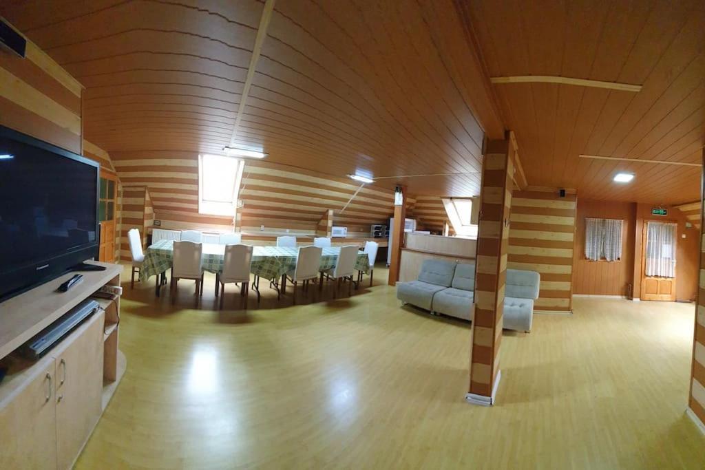 فندق Casa Petruta Dambovicioara Podu Dimbovitei المظهر الخارجي الصورة