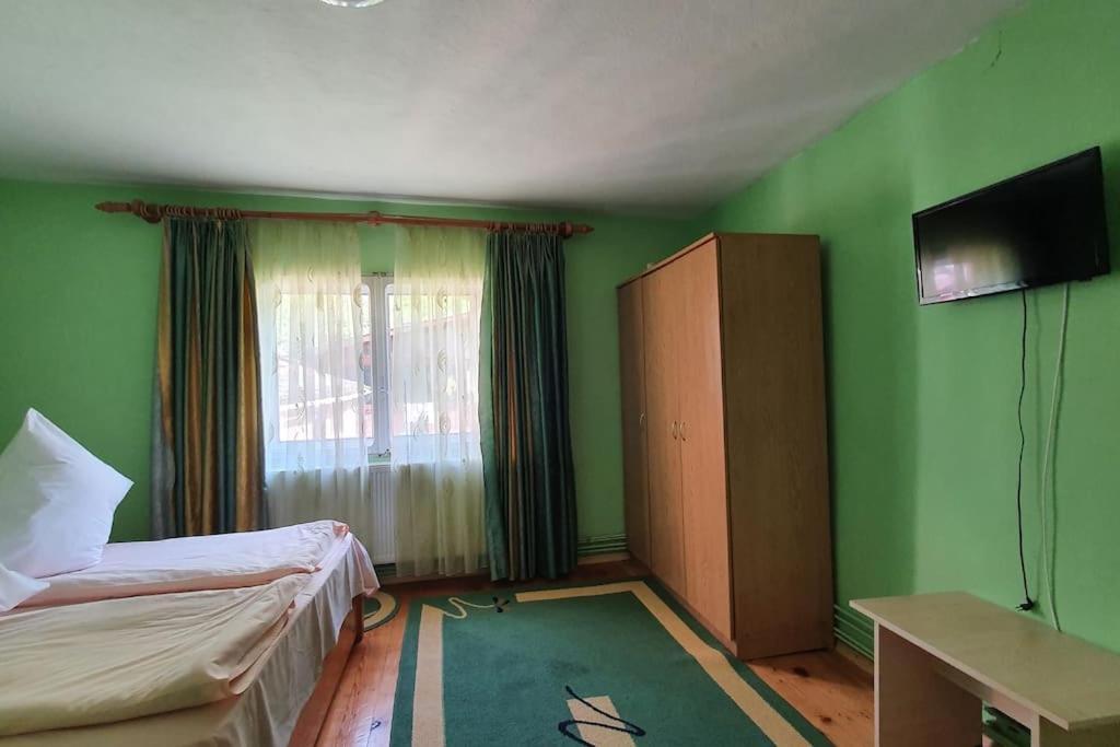 فندق Casa Petruta Dambovicioara Podu Dimbovitei المظهر الخارجي الصورة